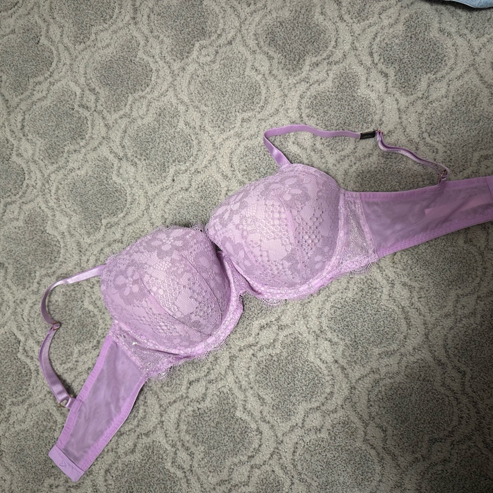 Victoria Secret Bra - NWT